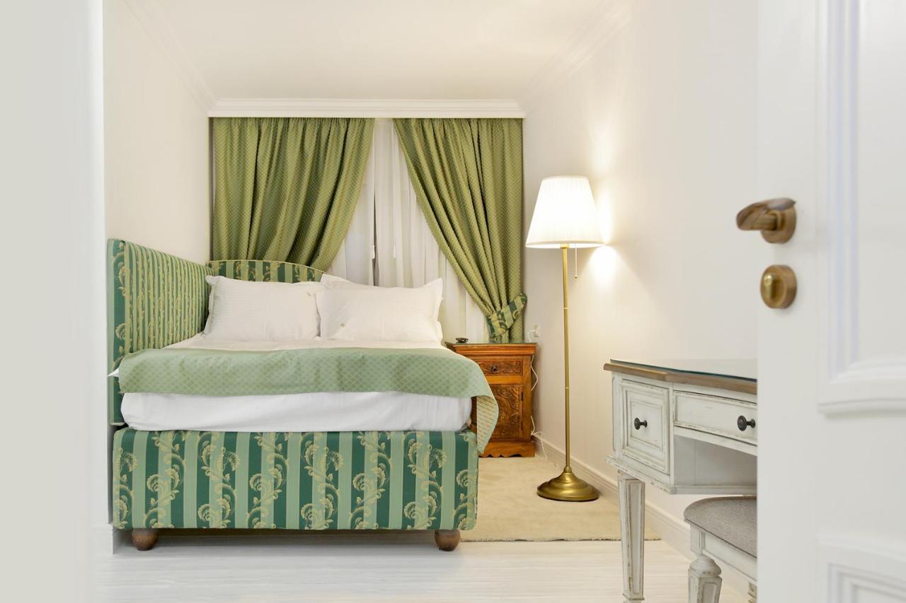 Excelsior Boutique Hotel Sinaia Phòng bức ảnh