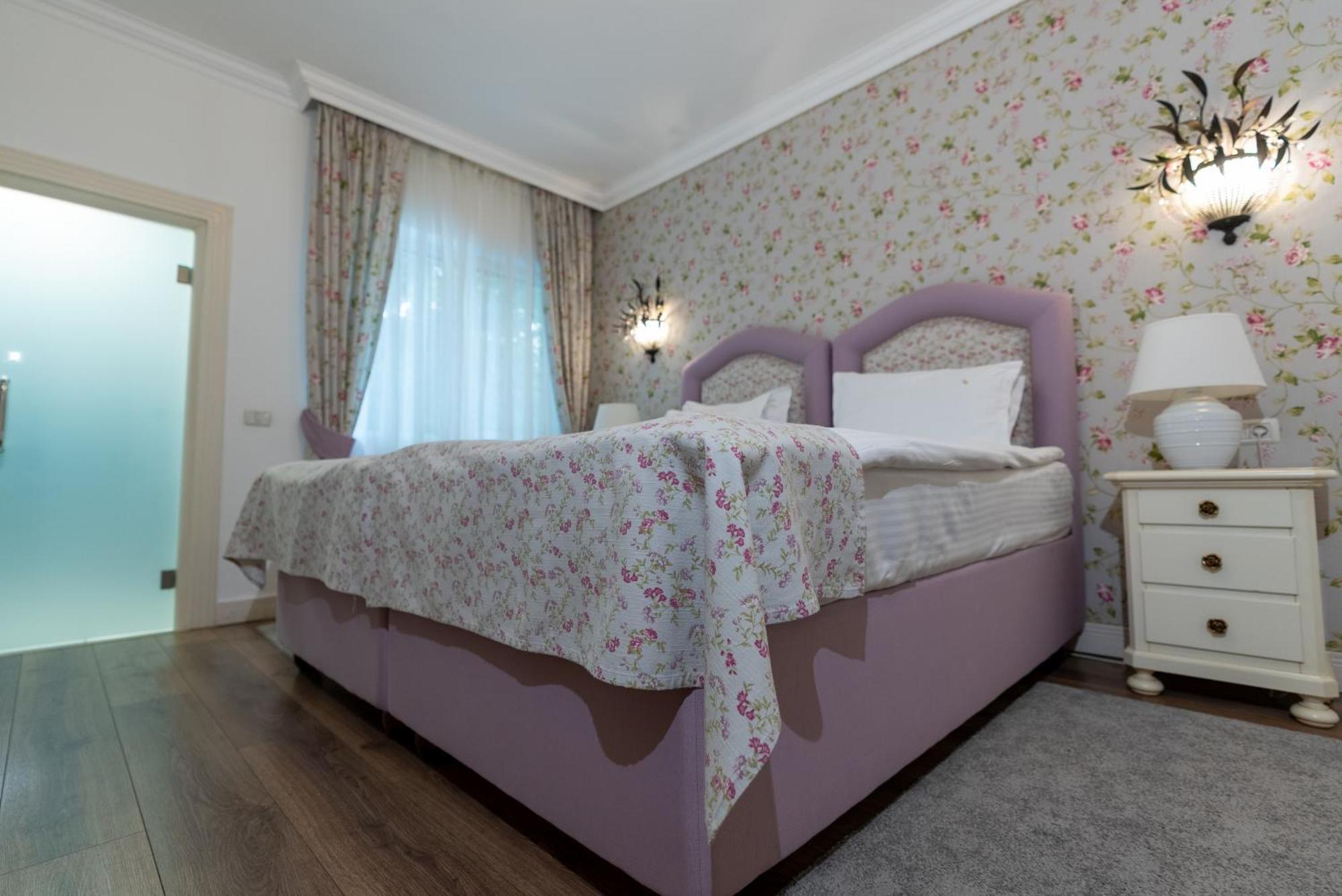 Excelsior Boutique Hotel Sinaia Ngoại thất bức ảnh