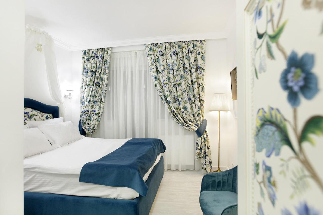 Excelsior Boutique Hotel Sinaia Ngoại thất bức ảnh