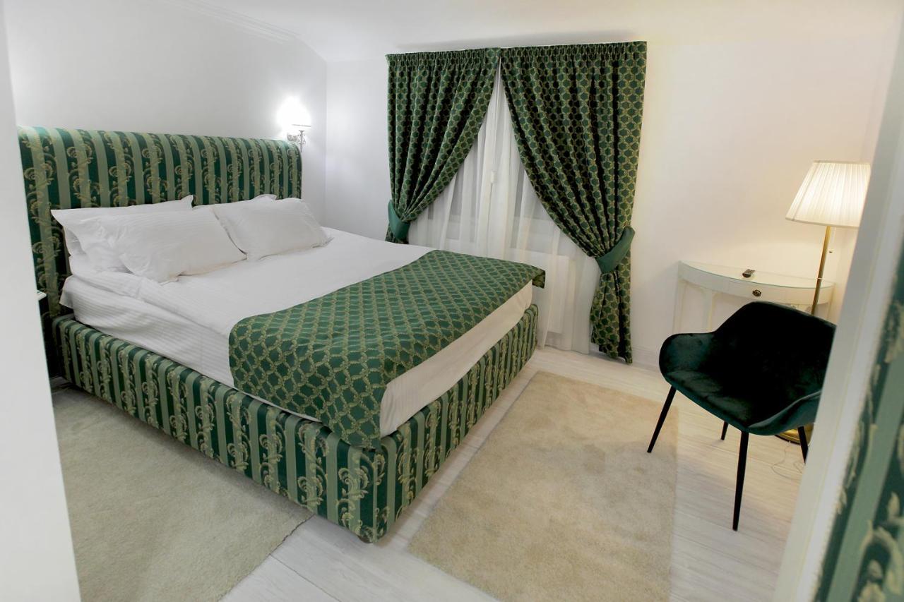 Excelsior Boutique Hotel Sinaia Ngoại thất bức ảnh