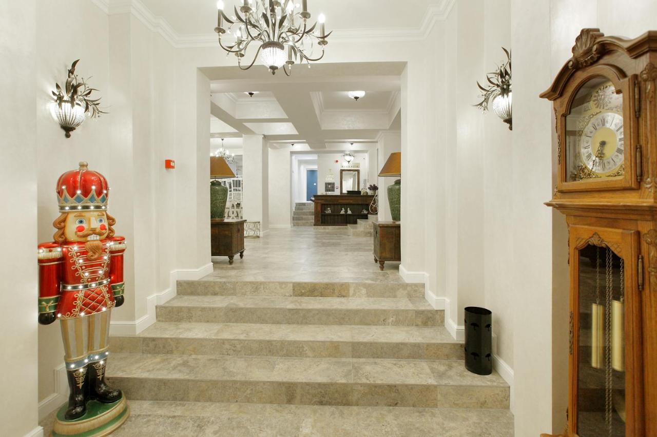 Excelsior Boutique Hotel Sinaia Ngoại thất bức ảnh