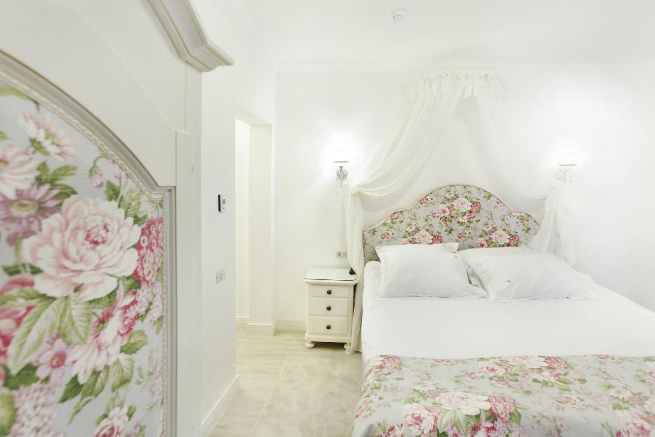 Excelsior Boutique Hotel Sinaia Ngoại thất bức ảnh